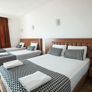 Chambre Standarde Triple